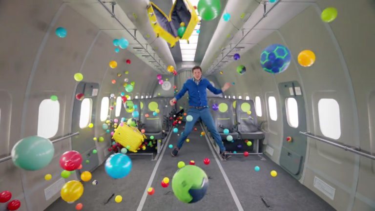 Gli OK Go alzano ancora l’asticella dei music video