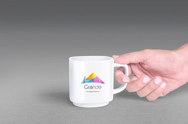 1462385958-2031-free-coffee-mug-mockup