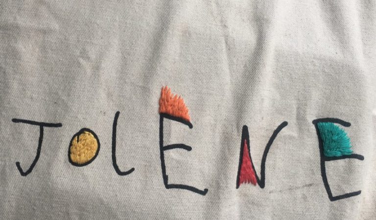 Il ristorante di Londra che usa un logo disegnato da un bambino di 5 anni Il ristorante di Londra che usa un logo disegnato da un bambino di 5 anni